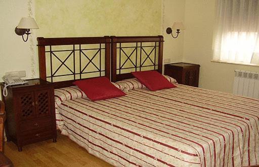 Hotel La Becera Peñausende